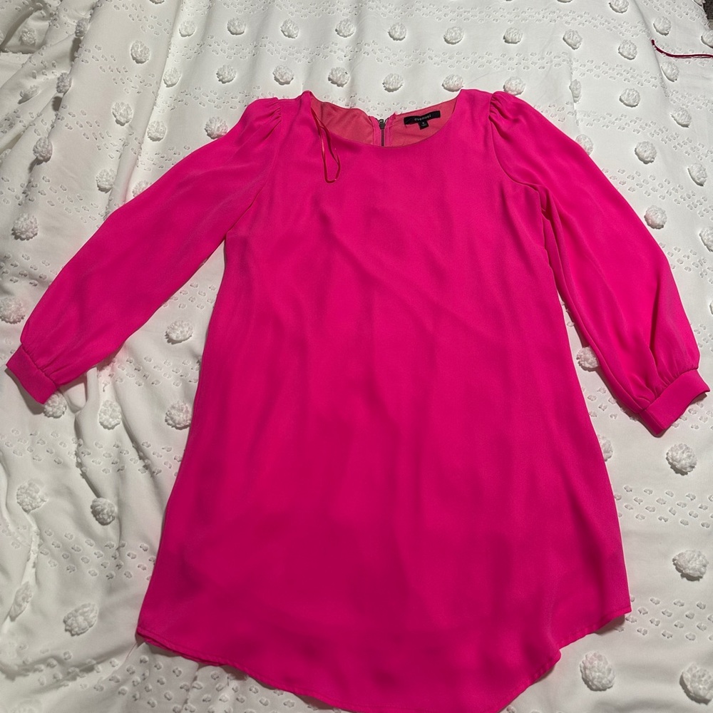 Vibrant Fuchsia dress with Puff Sleeves